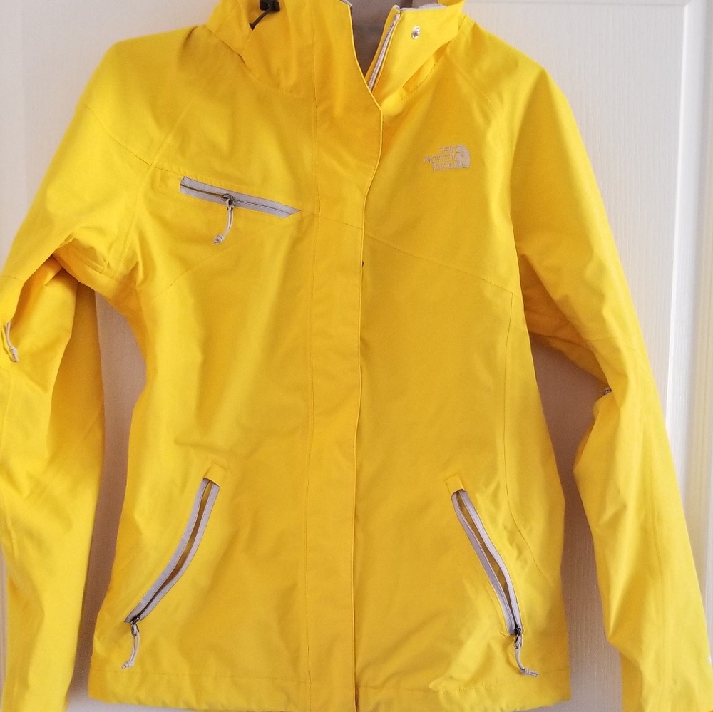 The North Face HyVent Rain Jacket-WOMENS XS